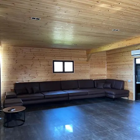 Villa Posh 2