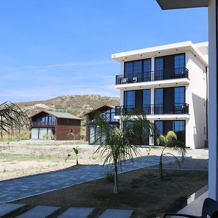 Posh 2 Kavaje