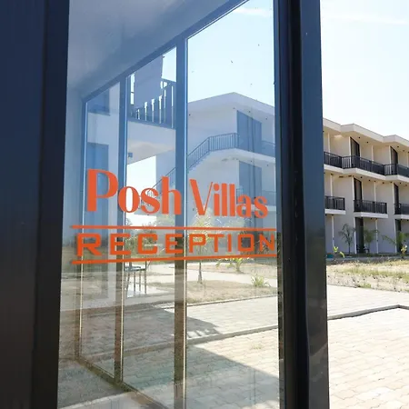 Posh 2 *